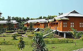 Sun City Lataguri 4*